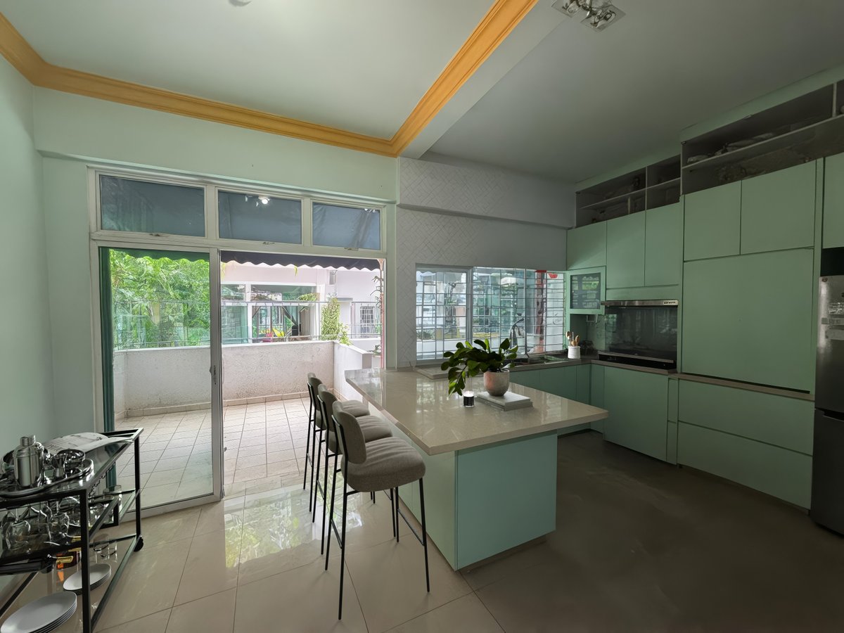 Summer Gardens kitchen