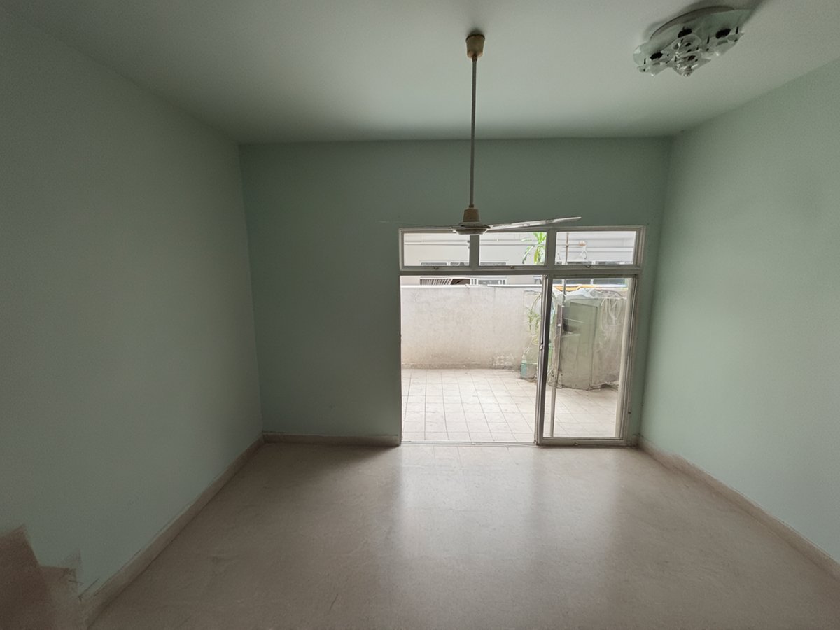 Summer Gardens bonus room